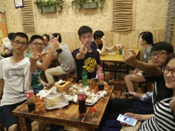 红安烧烤加盟,学烧烤技术,开烧烤店多少钱疯狂烤翅加盟